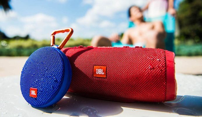 Как подключить колонку jbl к компьютеру