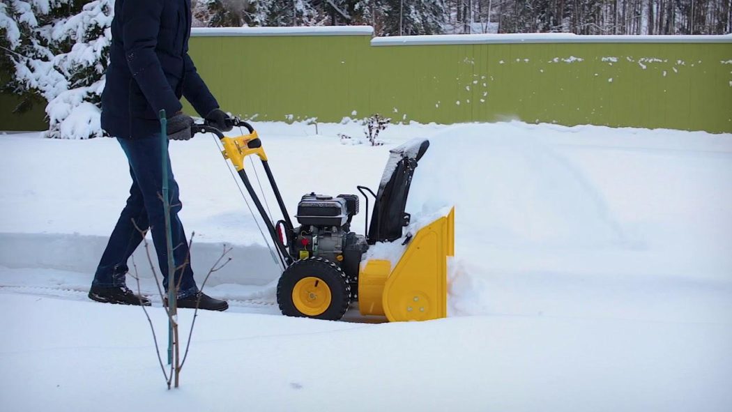 Snow cat снегоуборочная машина