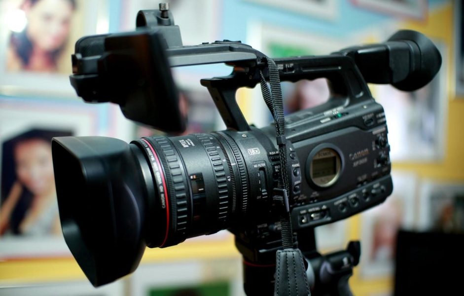 Forums camera. Видеокамера 2021. Самая Топовая видеокамера в мире. ФКД камера.